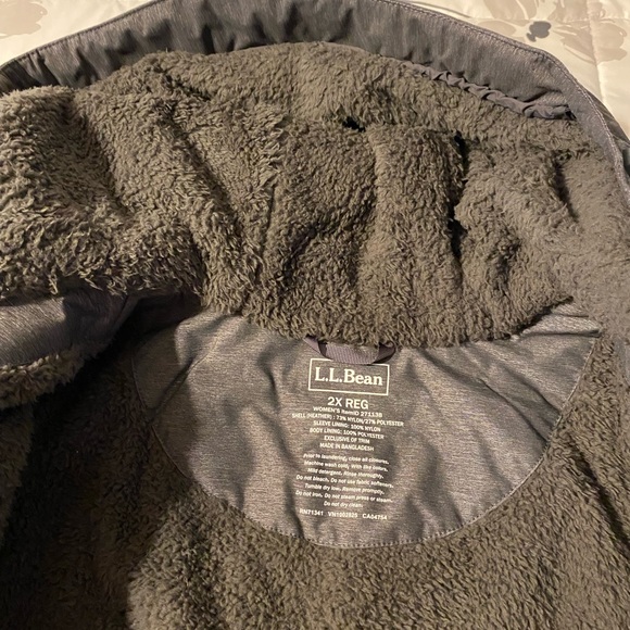 LLBean Women’s Jacket, 2XL, Like New - Picture 7 of 9